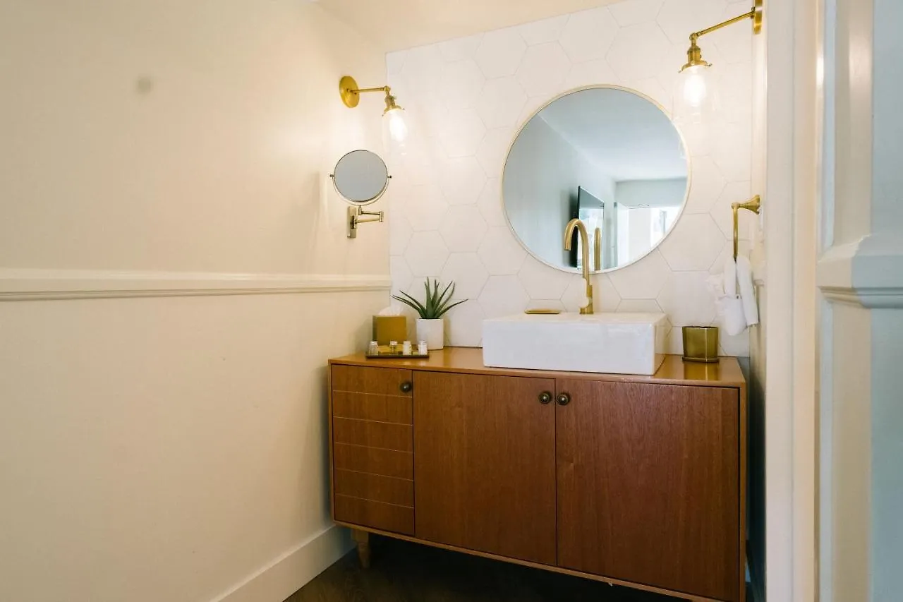 L3 Oasis Hotel Palm Springs 4*,